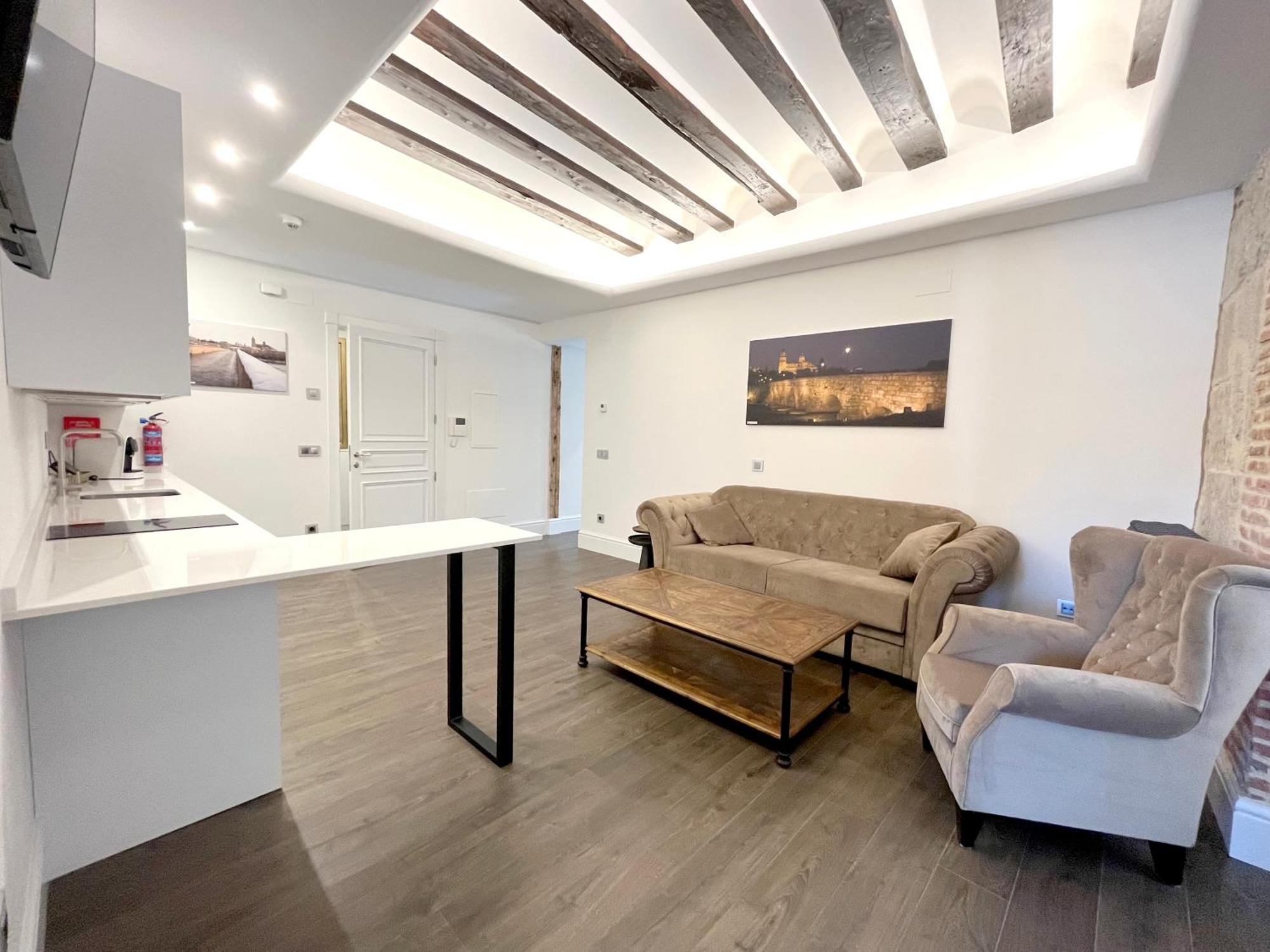 Apartamentos El Mirador Del Poeta Salamanca Ruang foto